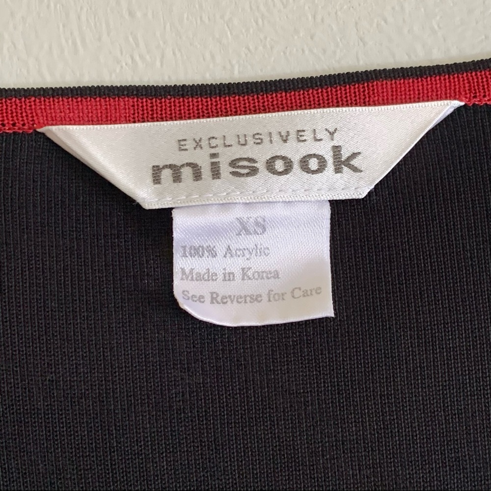 Exclusively Misook V-Neck Pullover Colorblock Top - image 5